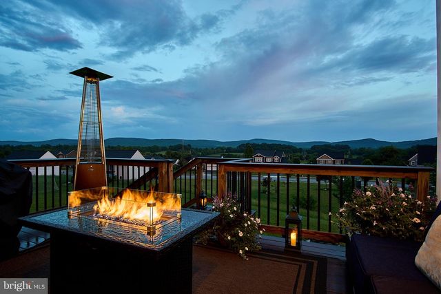 211 IRON WORKS WAY, Boiling Springs, PA 17007
