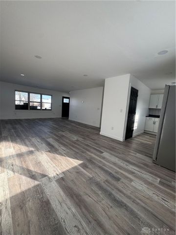 6750 Shadowbrook Drive, Dayton, OH 45426