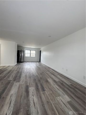 6750 Shadowbrook Drive, Dayton, OH 45426