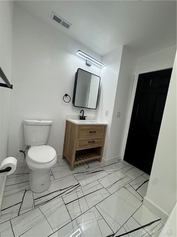 6750 Shadowbrook Drive, Dayton, OH 45426