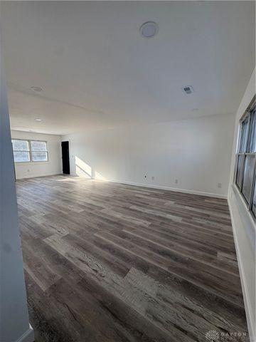 6750 Shadowbrook Drive, Dayton, OH 45426