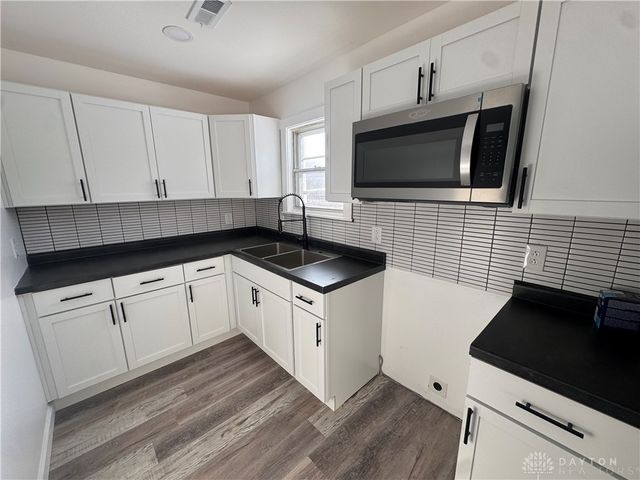 6750 Shadowbrook Drive, Dayton, OH 45426