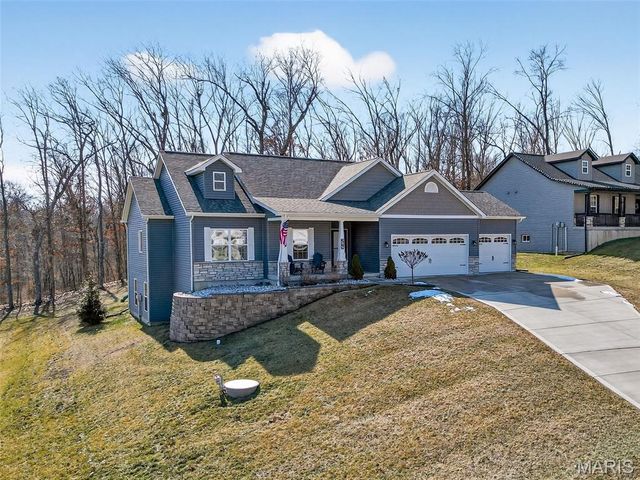 299 Auburn Ridge Drive, Troy, MO 63379