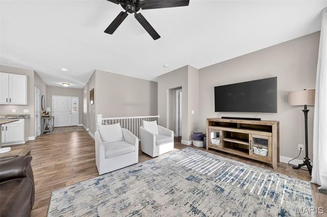 299 Auburn Ridge Drive, Troy, MO 63379