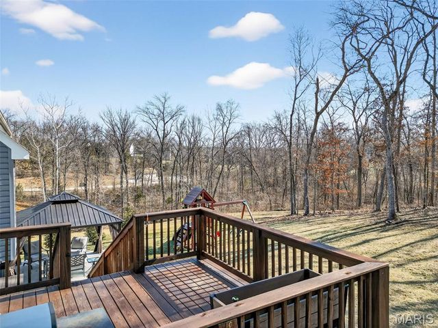 299 Auburn Ridge Drive, Troy, MO 63379