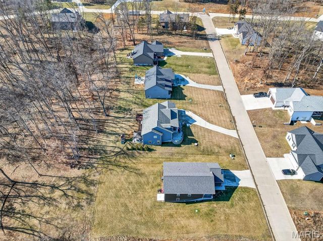 299 Auburn Ridge Drive, Troy, MO 63379