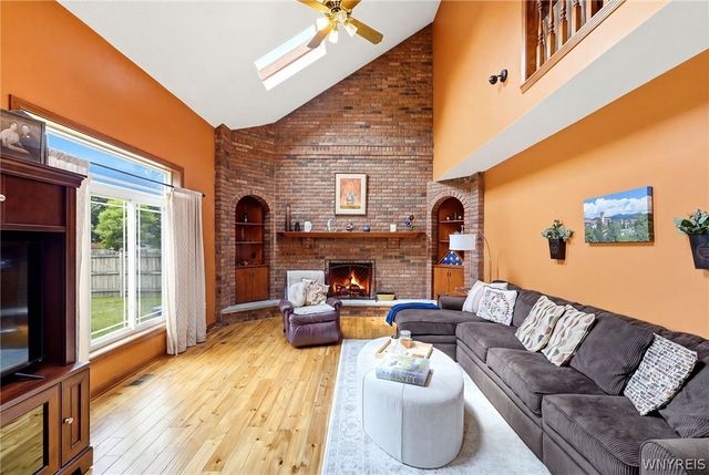 124 Kingsview Court, Amherst, NY 14221