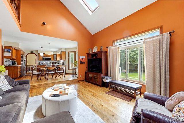 124 Kingsview Court, Amherst, NY 14221