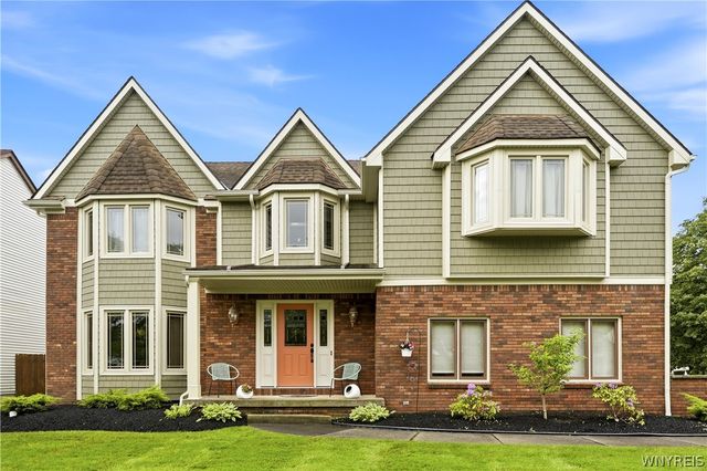 124 Kingsview Court, Amherst, NY 14221