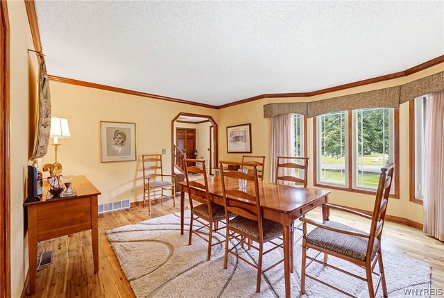 124 Kingsview Court, Amherst, NY 14221