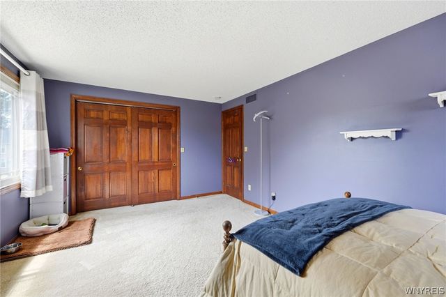124 Kingsview Court, Amherst, NY 14221