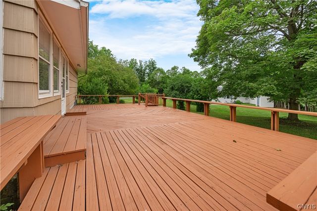 306 Sherbrooke Road, Manlius, NY 13104