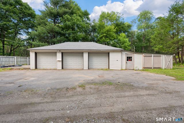 152 Ramstein Road, New Hartford, CT 06057