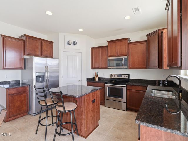 2428 Cedar Rock Drive, Wake Forest, NC 27587