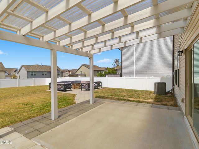 2428 Cedar Rock Drive, Wake Forest, NC 27587