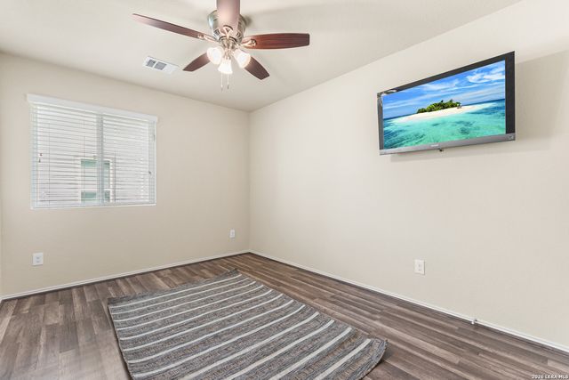 1509 REDBRIDGE DR, Seguin, TX 78155