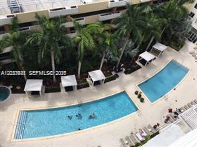 18800 NE 29th Ave PH23, Aventura, FL 33180