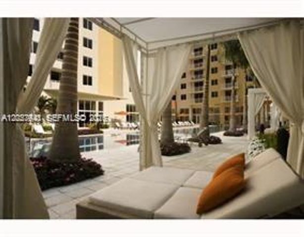 18800 NE 29th Ave PH23, Aventura, FL 33180