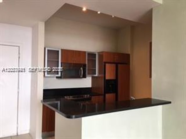 18800 NE 29th Ave PH23, Aventura, FL 33180