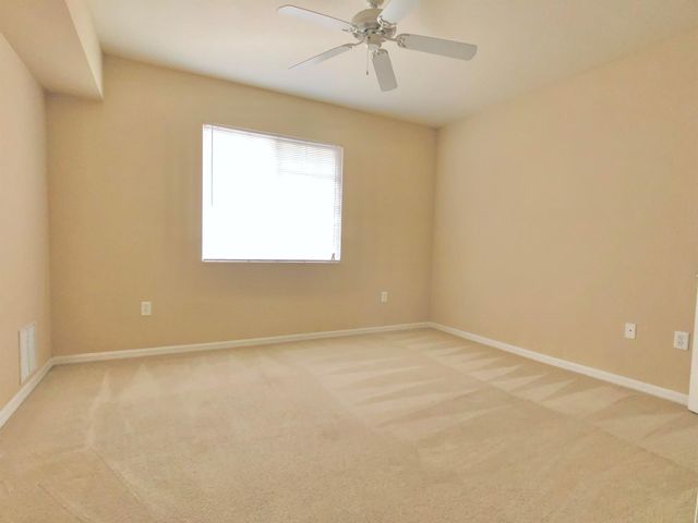 6466 Emerald Dunes Drive 203, West Palm Beach, FL 33411