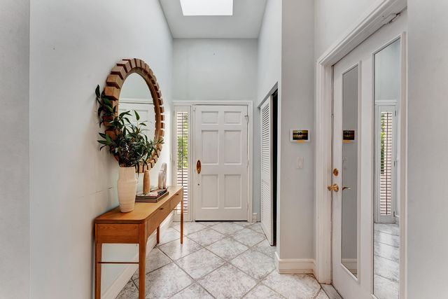 310 Spyglass Way, Jupiter, FL 33477