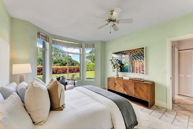 310 Spyglass Way, Jupiter, FL 33477