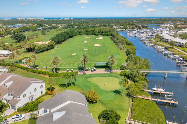 310 Spyglass Way, Jupiter, FL 33477