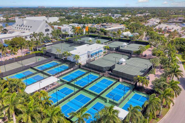 310 Spyglass Way, Jupiter, FL 33477