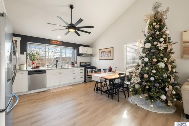 6516 S 116th Street, Omaha, NE 68137