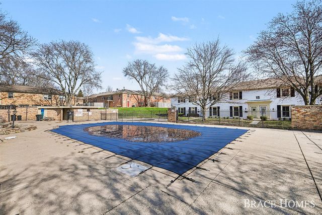 2466 Cranden Drive 246, Grand Rapids, MI 49506