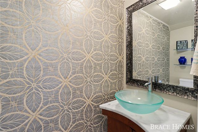 2466 Cranden Drive 246, Grand Rapids, MI 49506