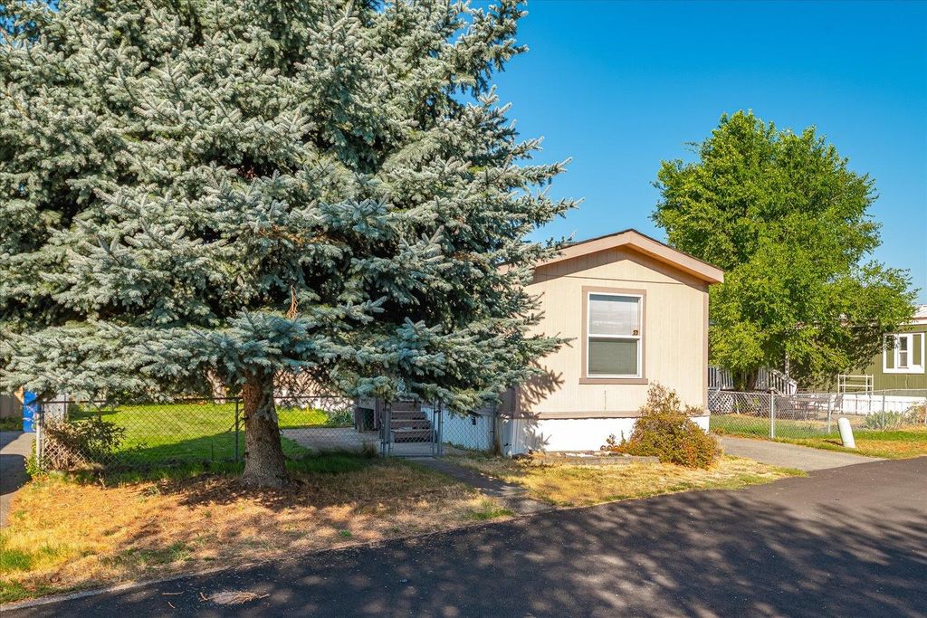 21725 E Wellesley Ave, Otis Orchards, WA 99027 photo 3