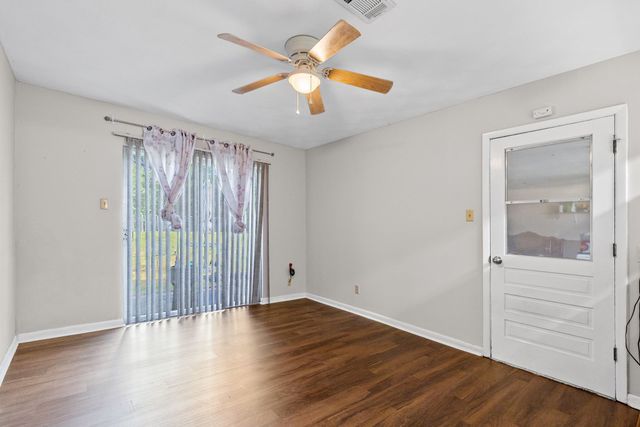 5213 Hilltop Drive, Greenville, TX 75402