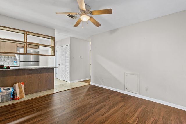 5213 Hilltop Drive, Greenville, TX 75402