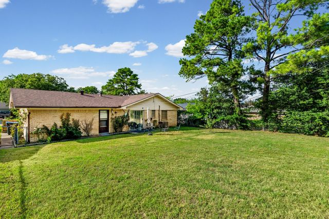 5213 Hilltop Drive, Greenville, TX 75402