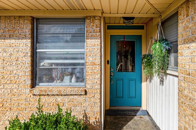 5213 Hilltop Drive, Greenville, TX 75402