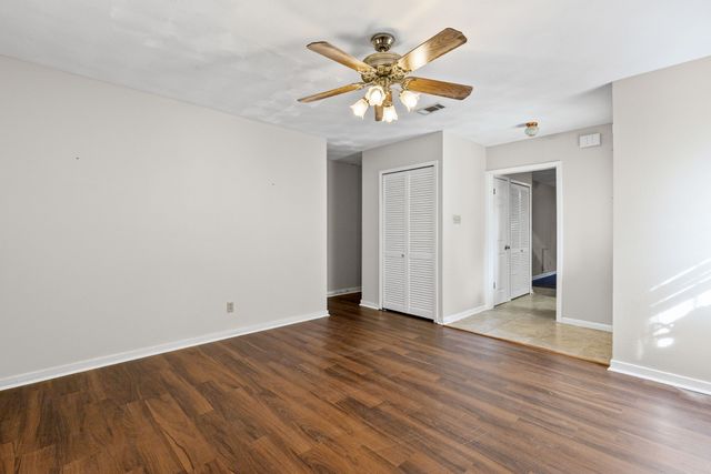 5213 Hilltop Drive, Greenville, TX 75402