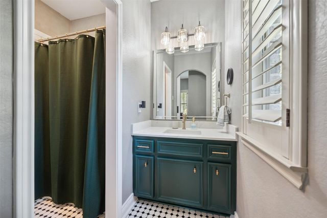 15677 Connie Lane, Montgomery, TX 77316