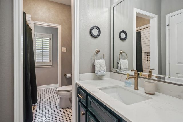 15677 Connie Lane, Montgomery, TX 77316