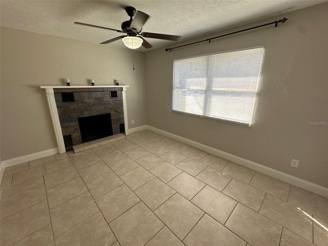 890 EMERALD DRIVE, Mount Dora, FL 32757