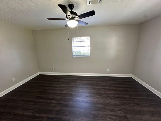 890 EMERALD DRIVE, Mount Dora, FL 32757