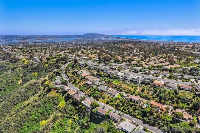 5713 Desert View Drive, La Jolla, CA 92037