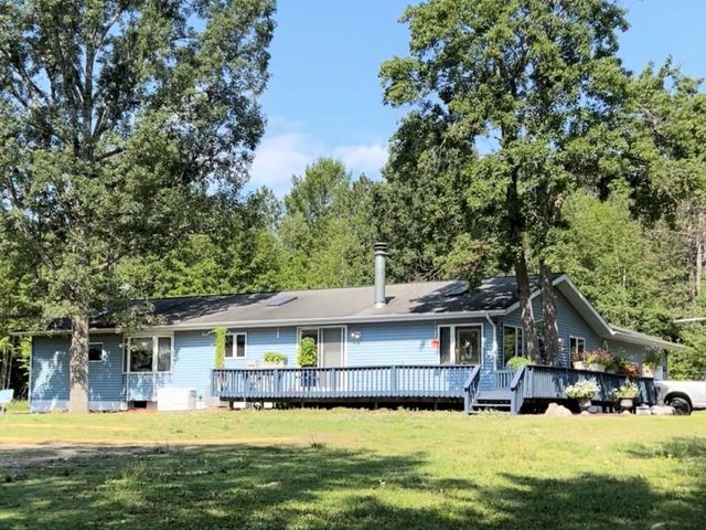 N9076 BRIDGE ROAD, Phillips, WI 54555