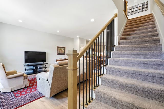 1056 Malinda Ln, Greenbrier, TN 37073