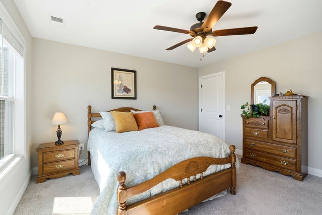 1056 Malinda Ln, Greenbrier, TN 37073