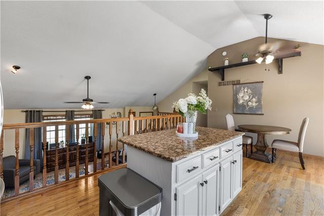 909 SW Daney Court, Lee's Summit, MO 64081