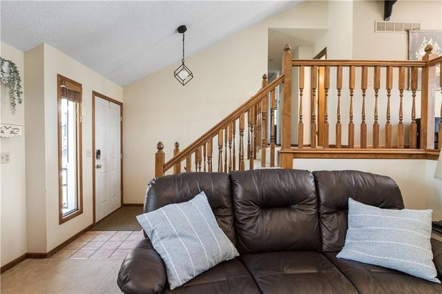 909 SW Daney Court, Lee's Summit, MO 64081