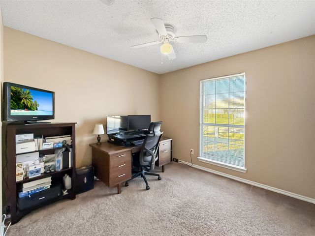 1013 Solomon Drive, Commerce, TX 75428