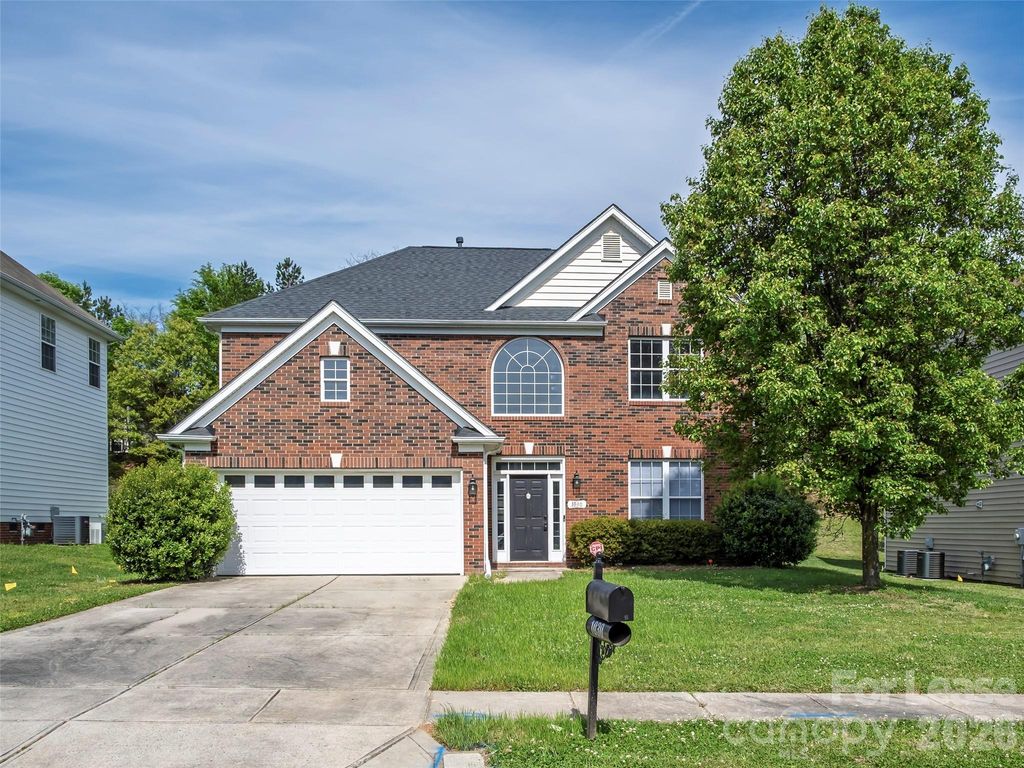 1030 Boxelder Lane, Charlotte, NC 28262