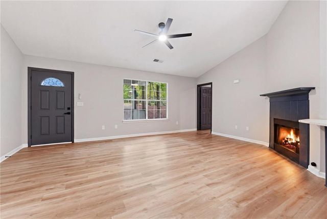 3191 Lakeview Parkway, Villa Rica, GA 30180